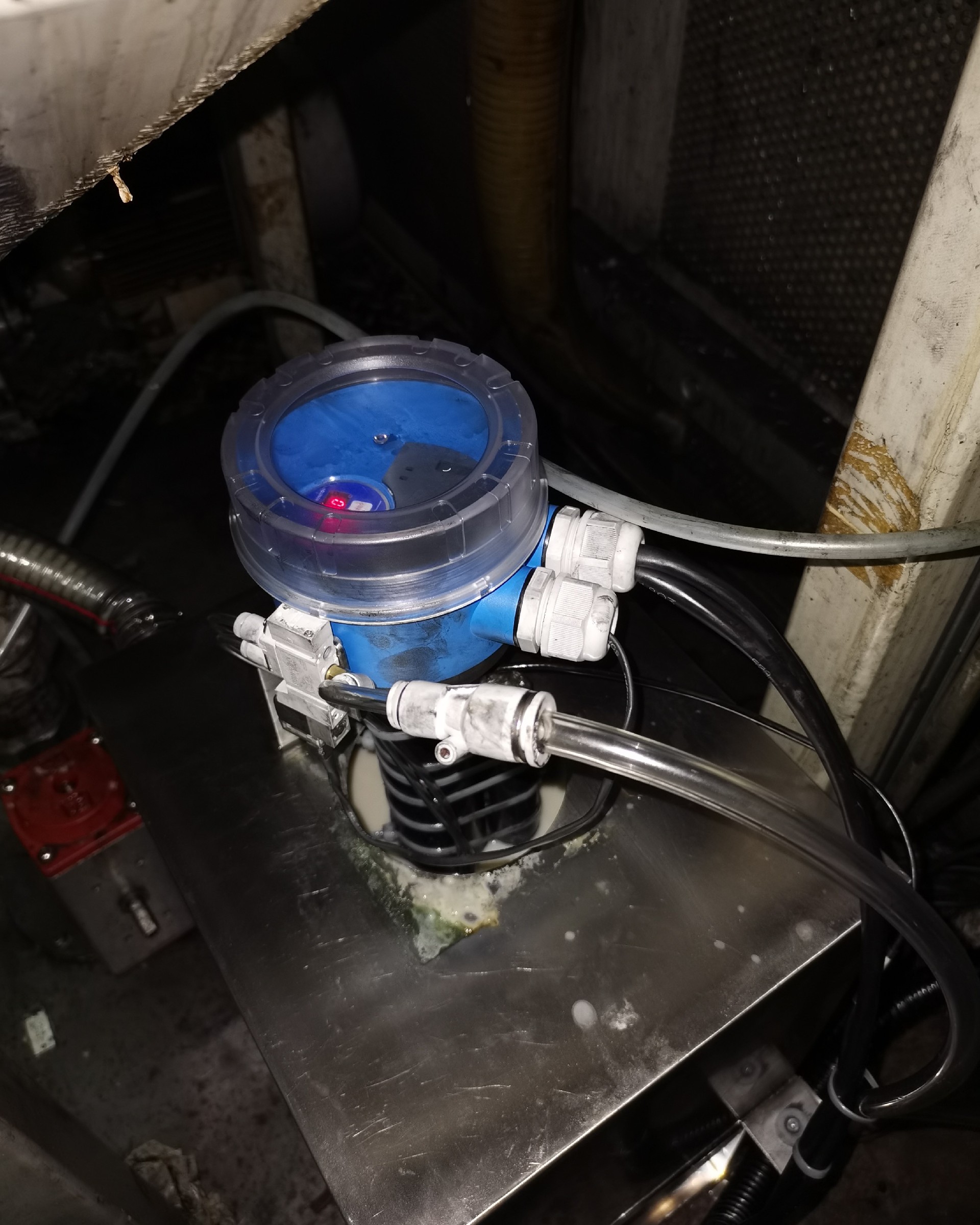 CNC單機(jī)切削液濃度監(jiān)測應(yīng)用案例 CNC單機(jī)切削液濃度監(jiān)測應(yīng)用案例